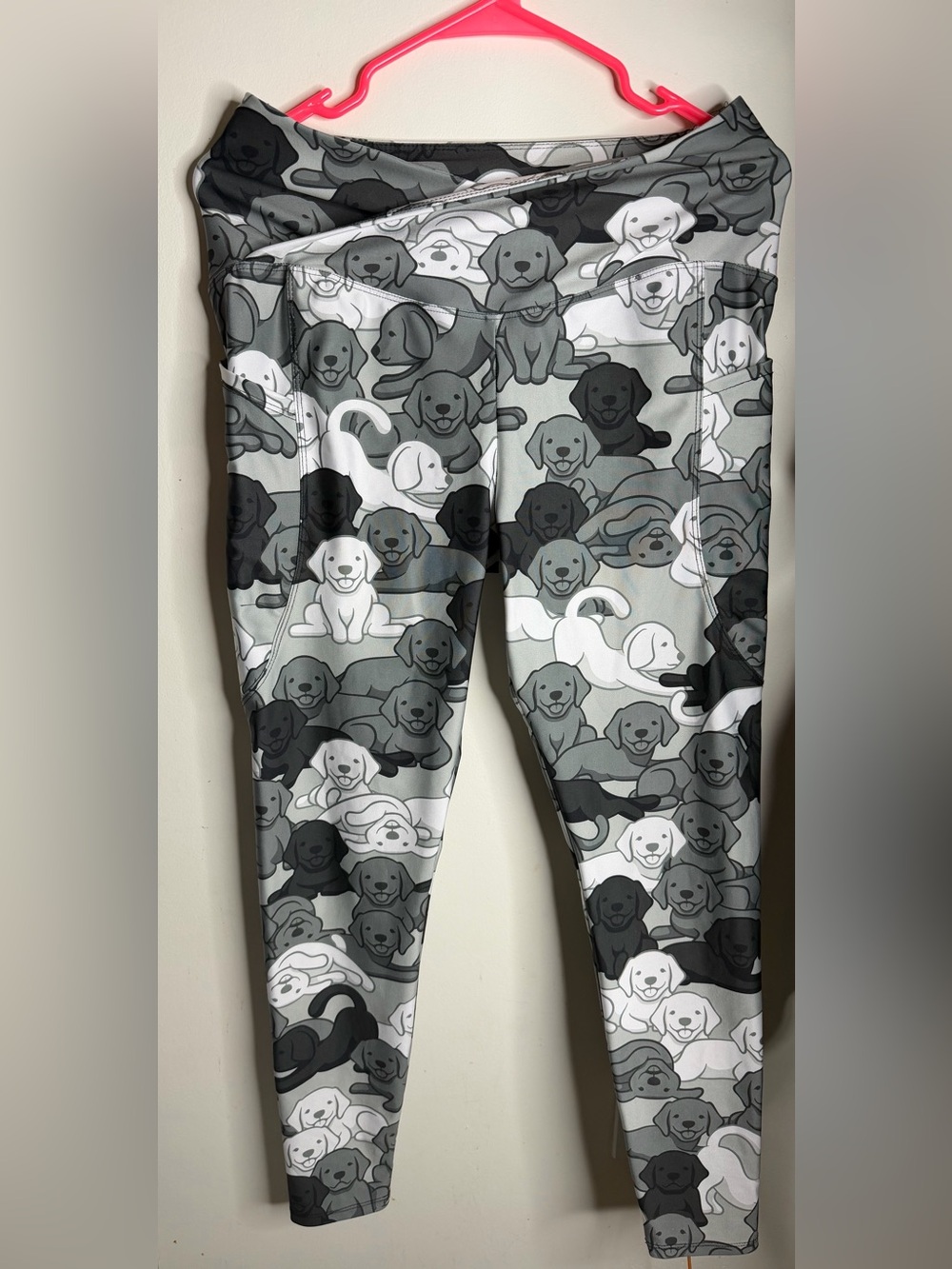 Dog lover Ministry of Sweat Women’s Crossover Puppy Print Leggings